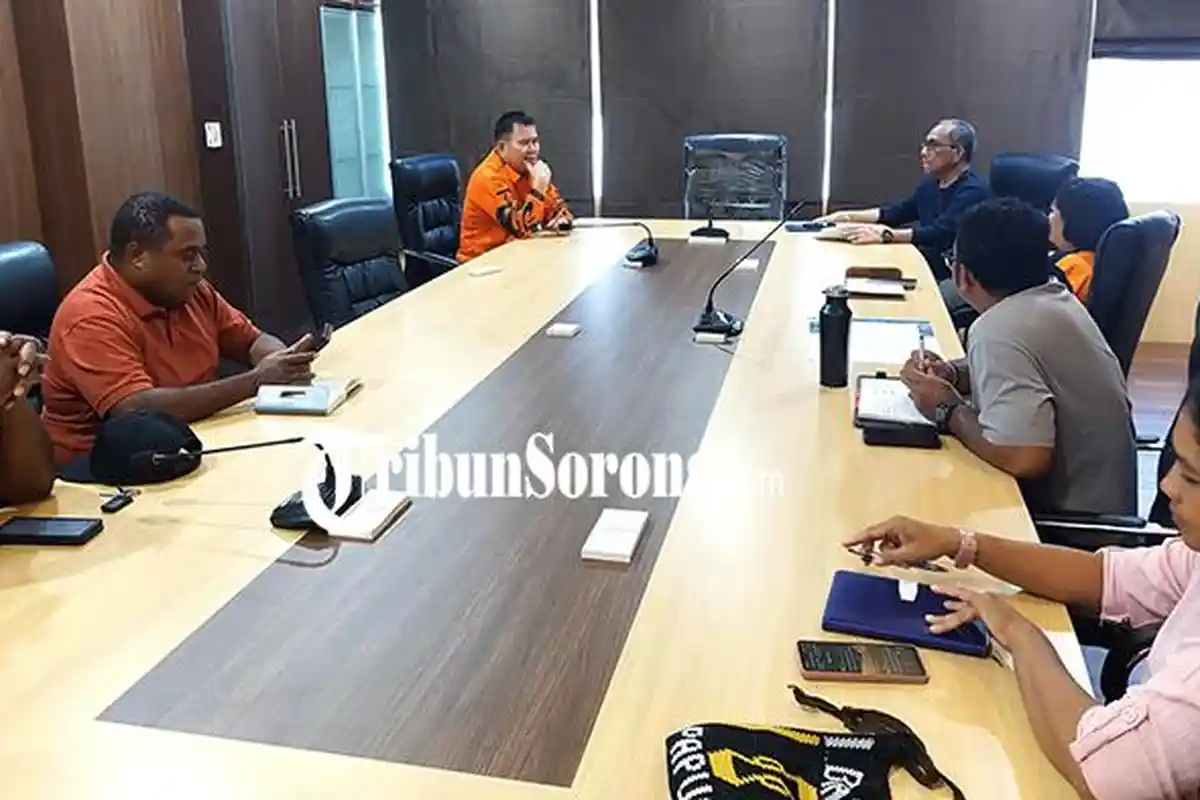 Pj Wali Kota Sorong Bernhard Rondonuwu Siapkan Konsep Perayaan Natal 2024