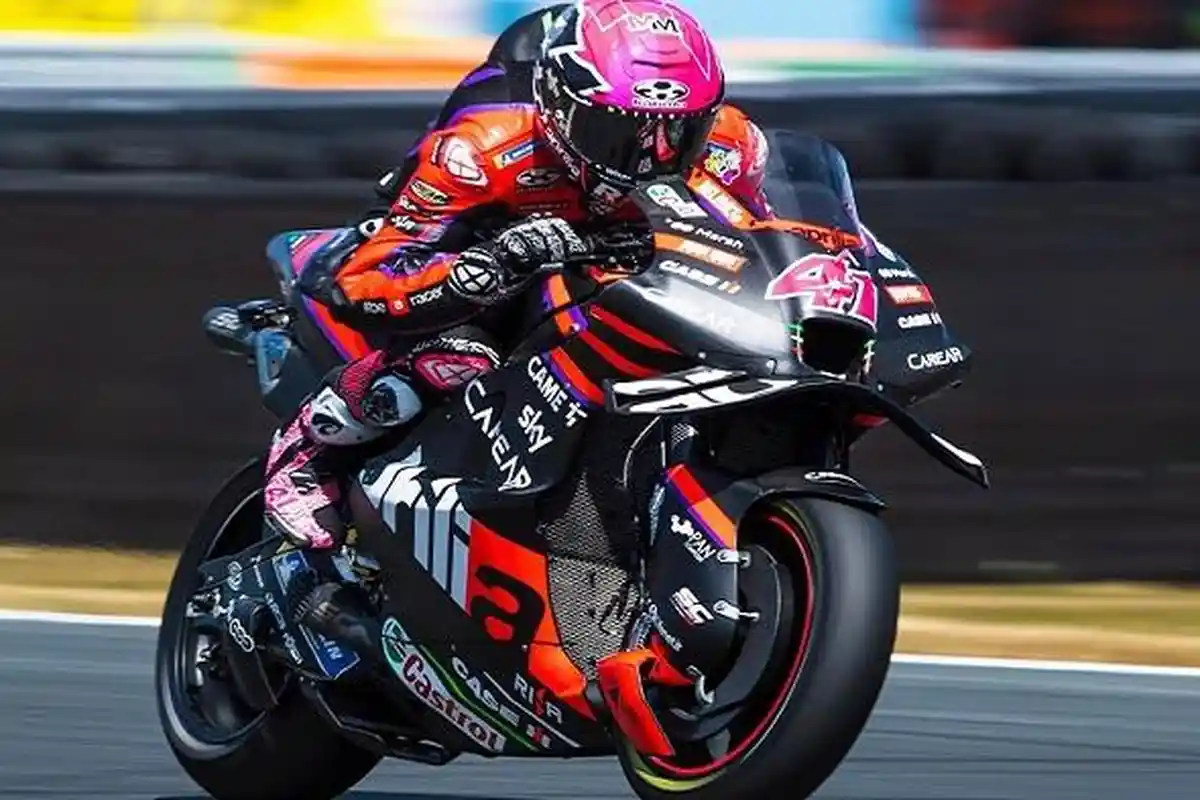 Hasil MotoGP Inggris 2023, Aleix Espargaro dan Francesco Bagnaia Berduel Sengit