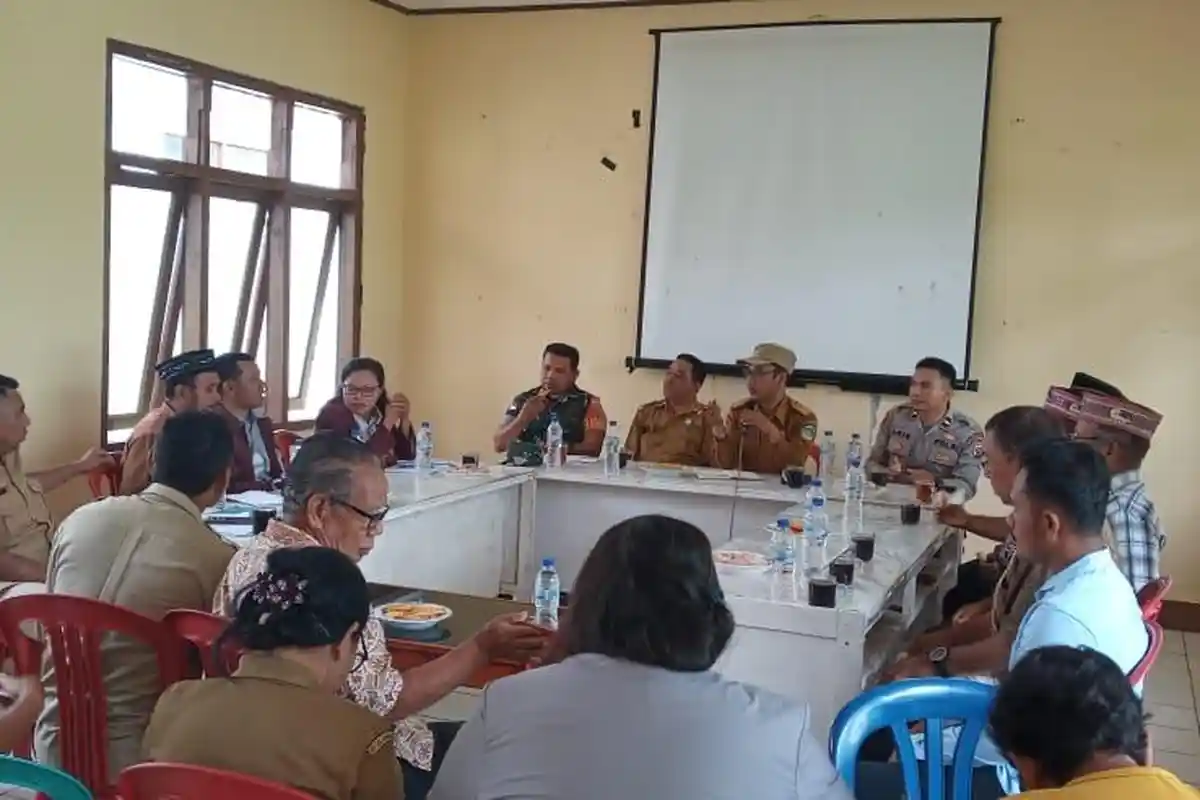 Aneka Kegiatan Meriahkan HUT ke-2 Kecamatan Lamba Leda Utara di Dampek, Manggarai Timur