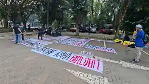 mahasiswa-BEM-UI-siap-demo-di-Bundaran-HI23.jpg