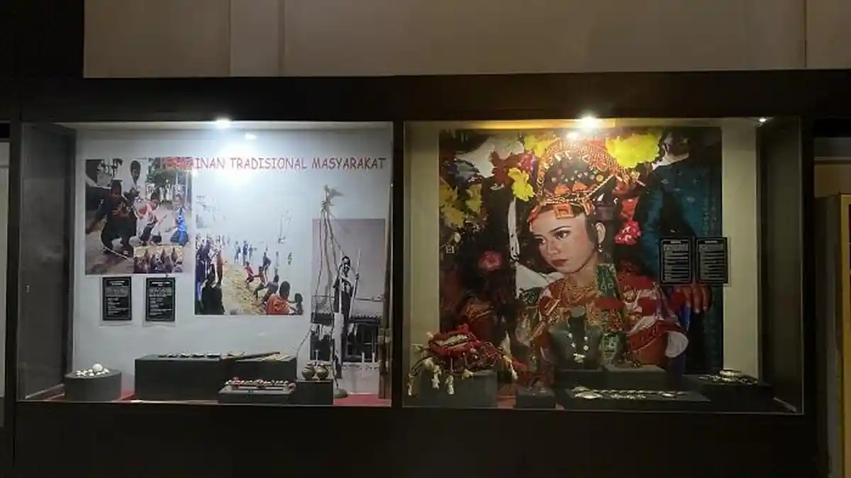 Museum Sulawesi Tenggara Punya 4.684 Benda Koleksi, Paling Tua Kapak ...