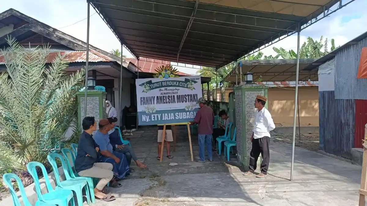 Suasana Rumah Duka PNS Kakak Beradik Meninggal Kecelakaan, Keluarga Siapkan 2 Keranda