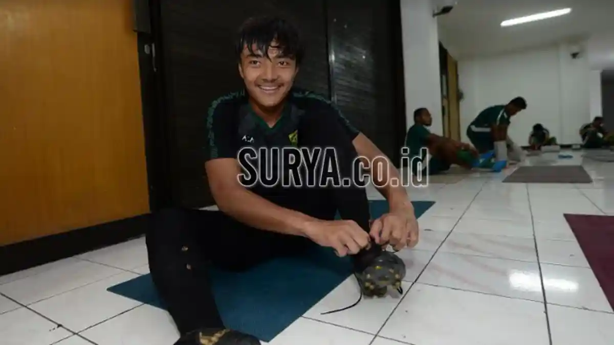 Ernando Cedera Saat TC Timnas U-19, Begini Respon Pelatih Kiper Persebaya Surabaya