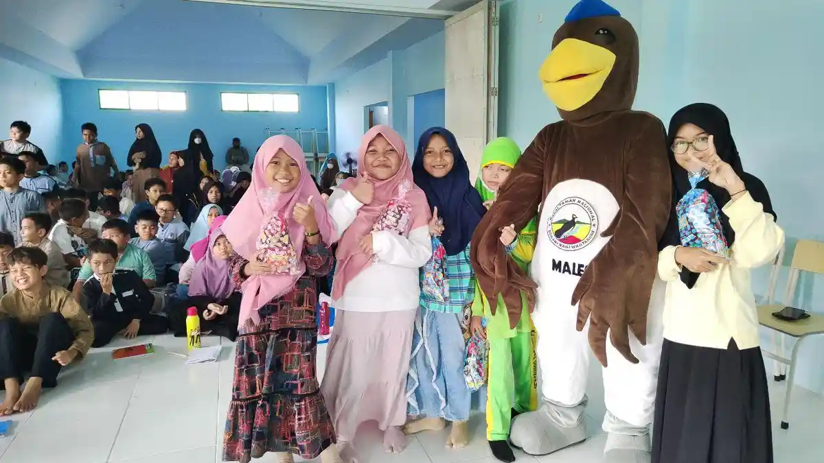 125 Siswa Gorontalo Bergembira Rayakan Hari Maleo Sedunia