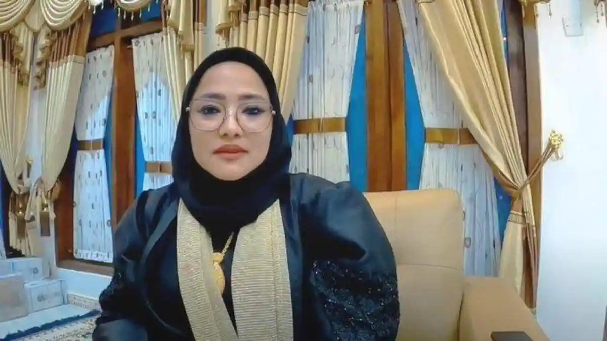 Sosok Risma TKW Viral Mudik Bawa Emas 3 Kg, Ternyata Tamatan SD Kerja ...
