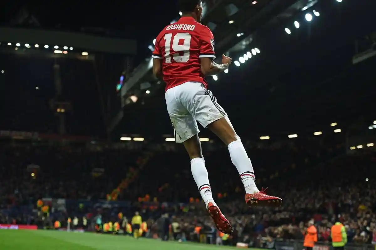 Manchester United Juara Grup A Usai Taklukkan CSKA Moscow 2-1