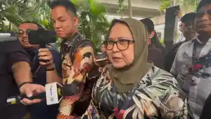 Elza-Syarief-kuasa-hukum-sonny-sonjaya.jpg