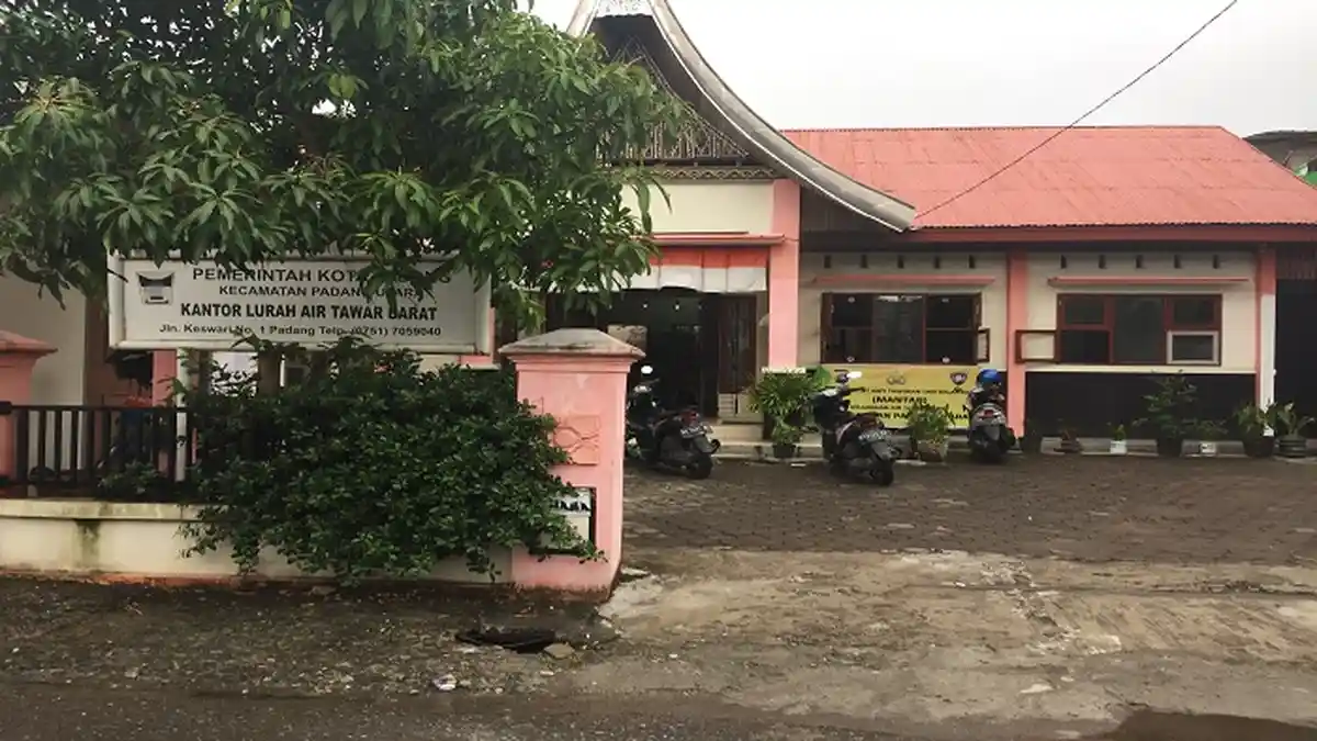 TRIBUNWIKI : Alamat Kantor Lurah Di Kecamatan Padang Utara, Kota Padang