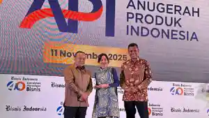 Aqua-raih-penghargaan.jpg