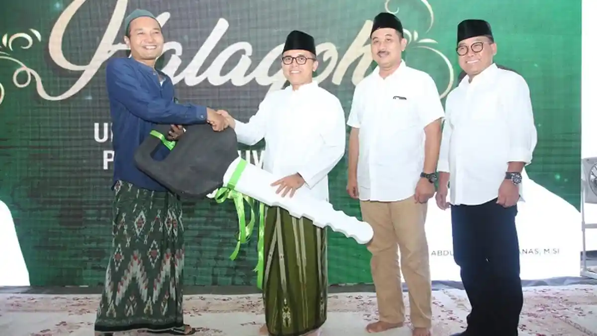 Bupati Anas Bagikan Kendaraan Layanan Masyarakat ke NU Banyuwangi