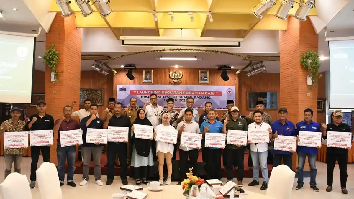 Semen Padang Serahkan Dana Forum Nagari Rp3 M, Pemko: Jaga Keberlangsungan PT Semen Padang