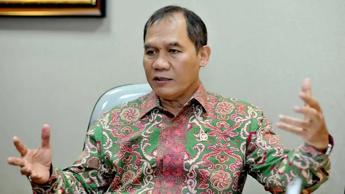 Bambang Haryo : 