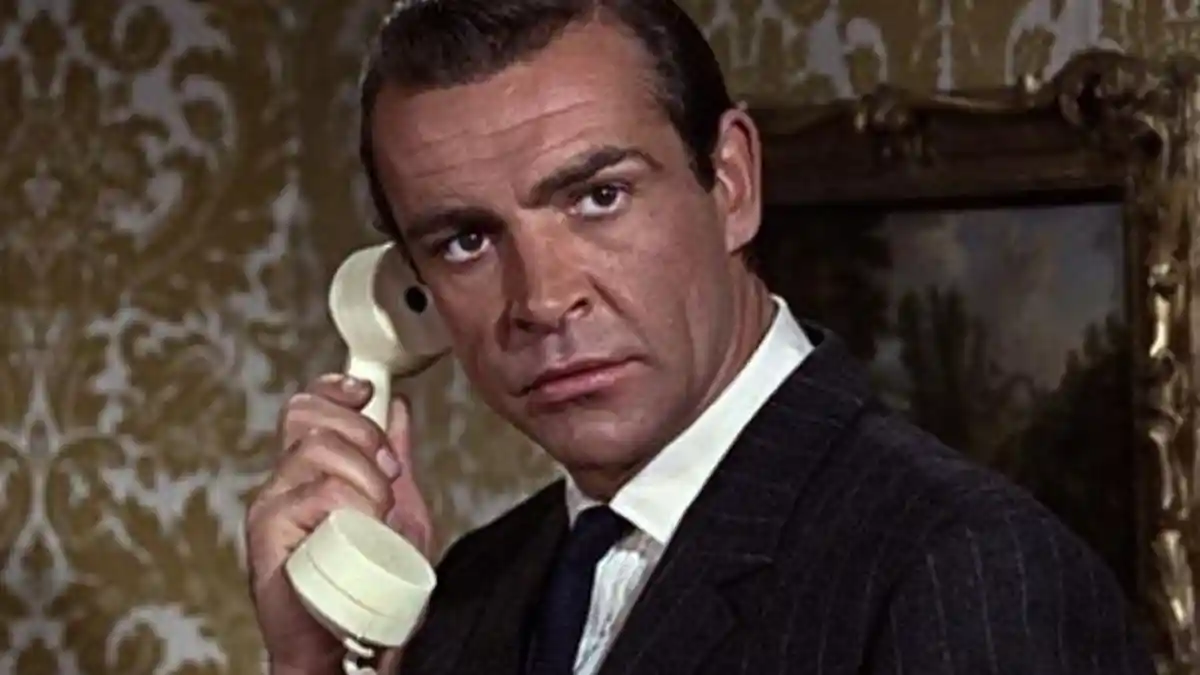 Sean Connery Pernah Jadi Pengantar Susu Sebelum Terkenal sebagai Pemeran James Bond
