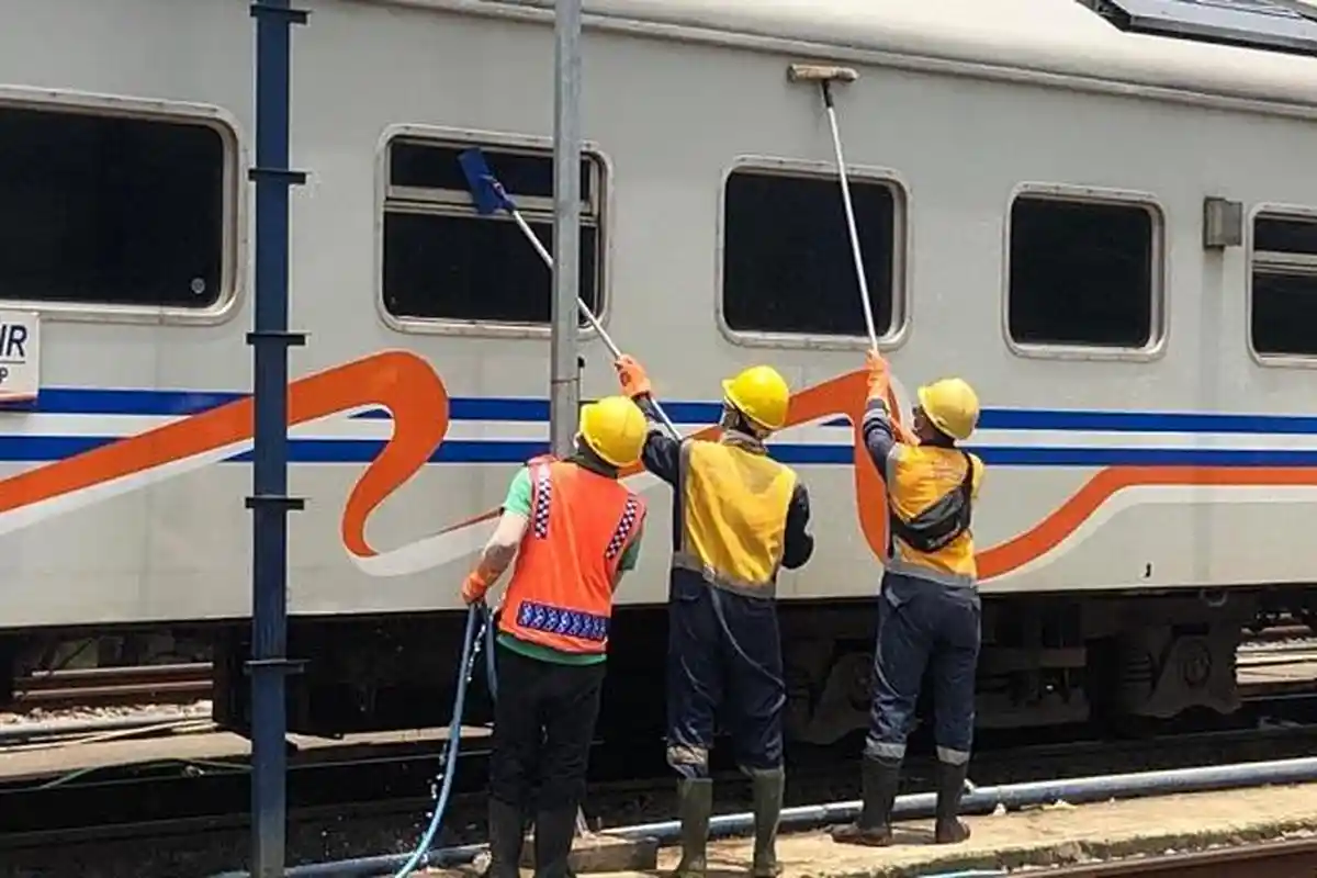 3 Kereta Api Jarak Jauh Beroperasi dari Pasar Senen Mulai 14 Juni, Ini Syarat Pembelian Tiketnya