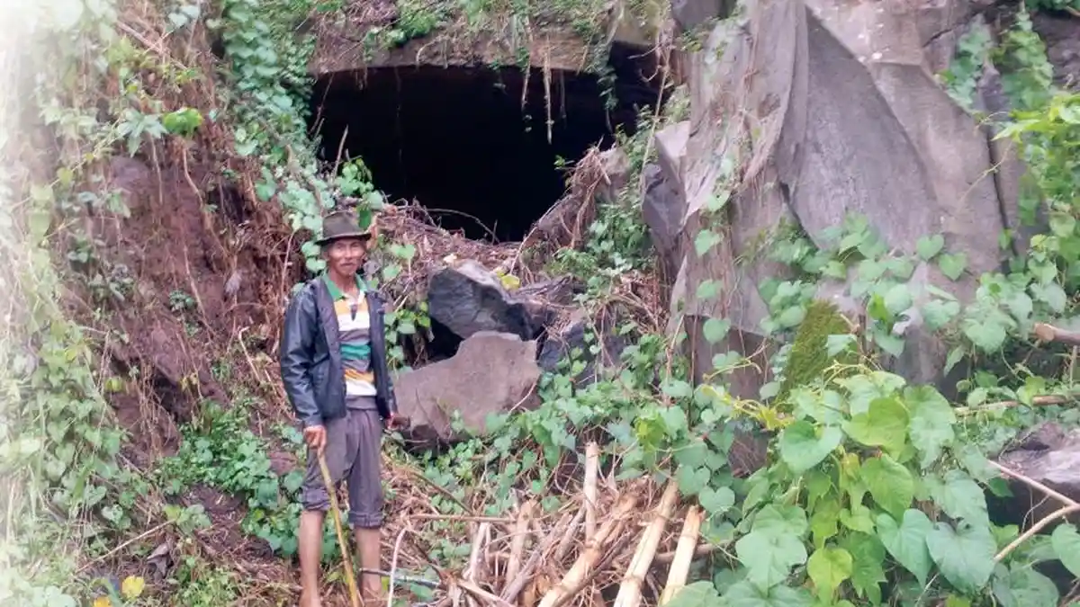 Gua Okura,  Peninggalan Jepang-Permesta Nan Eksotis di Bibir Danau Tondano