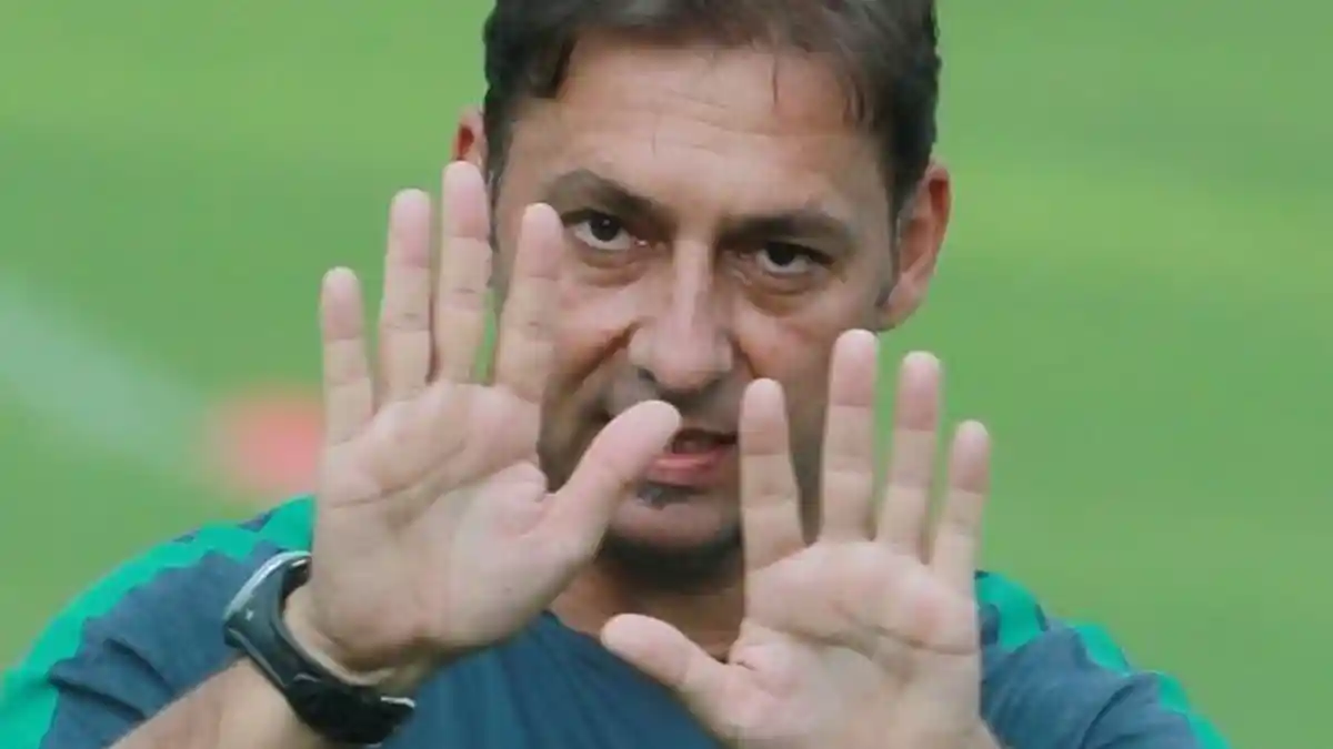 Batal Datangkan Alfred Riedl, Ini Pelatih Baru Persebaya Surabaya