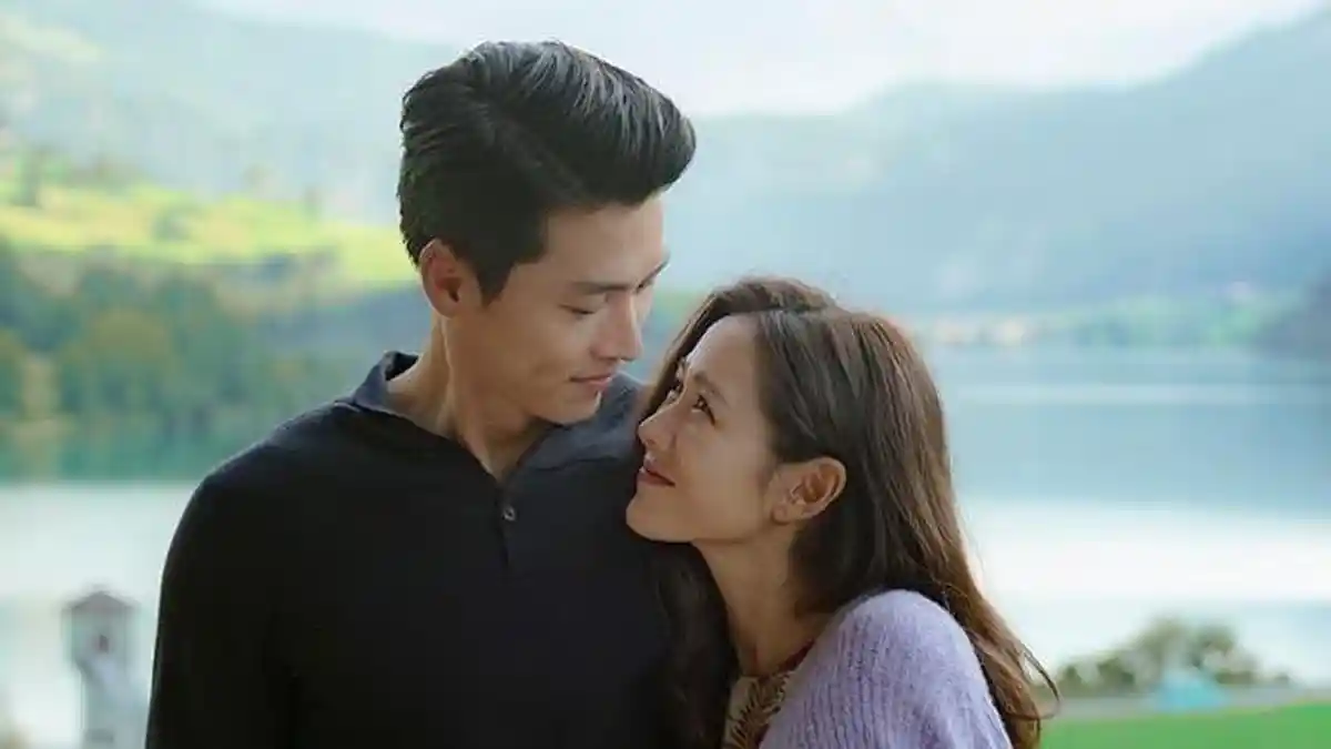 5 Drama Korea yang Cocok Ditonton di Hari Valentine 2023: Crash Landing On You hingga True Beauty