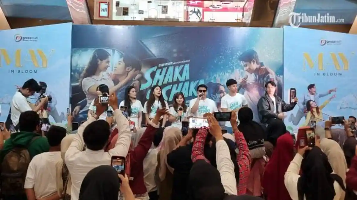Meet and Greet Film 'Shaka Oh Shaka' di Gressmall Gresik Diserbu Gen Z