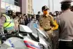 Gubernur Jateng Tinjau Apel Gelar Pasukan Ops Lilin Candi 2020