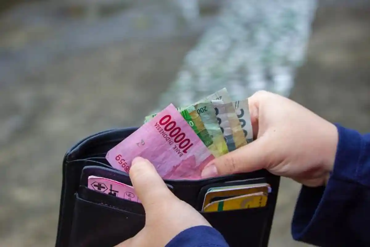 Hartanya Dulu Rp17 M, Mantan Miliader Kini Curi Tangga Orang Demi Makan Minum, Pernah Bakar Motor