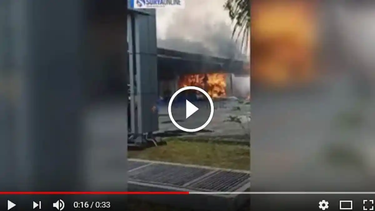 Video Detik-detik Api Meludeskan SPBU Berbek, Lihat Kobaran dari Jarak 20 Meter