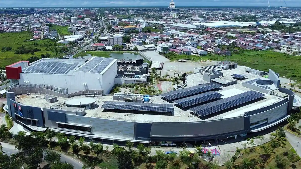 Kejar Target Nol Emisi, Pusat Perbelanjaan Didorong Manfaatkan PLTS Penuhi Kebutuhan Energi