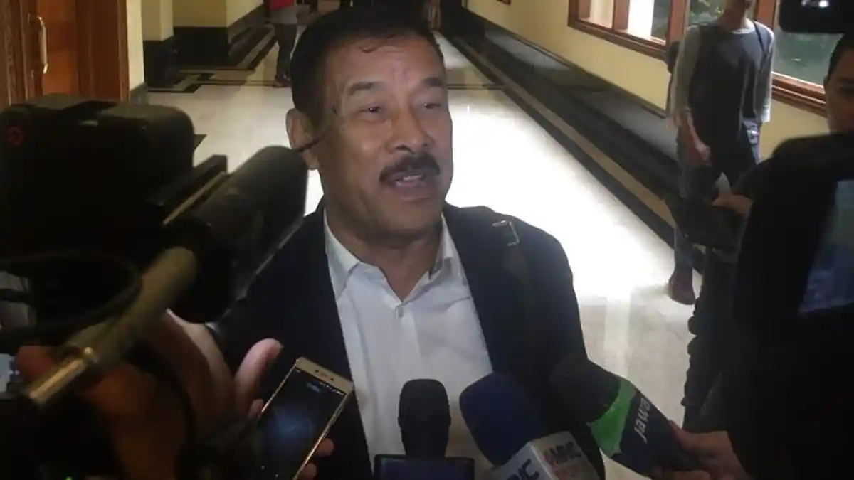 Persib Bandung vs Arema FC Ditunda Bikin Kecewa Umuh Muchtar