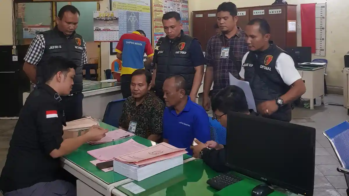 Kades Purwodadi Diserahkan Polres Simalungun ke Kejaksaan, Kasus Korupsi Dana Desa Rp 337 Juta
