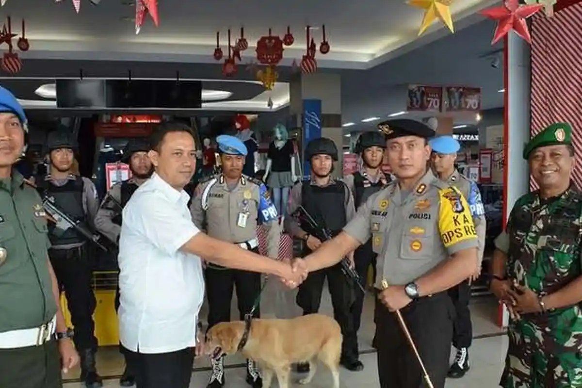 Aparat Keamanan Kerahkan Anjing Pelacak di Objek Vital Wilayah Tangerang