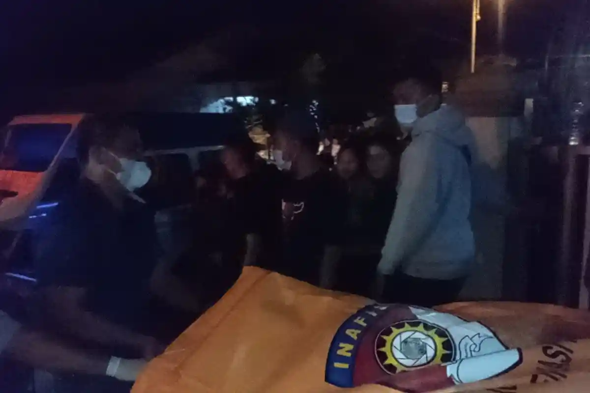 RDS Diduga Minum Racun Bareng Dua Anak Kembarnya, Suaminya Kepala Unit Bank, Tetangga Syok