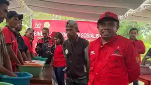 Ketua-DPC-PDI-Perjuangan-Kabupaten-Timor-Tengah-Selatan-Mordekai-Liu.jpg