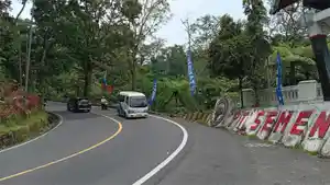 jalur-padang-bukittinggi-via-Lembah-Anai-2132026.jpg