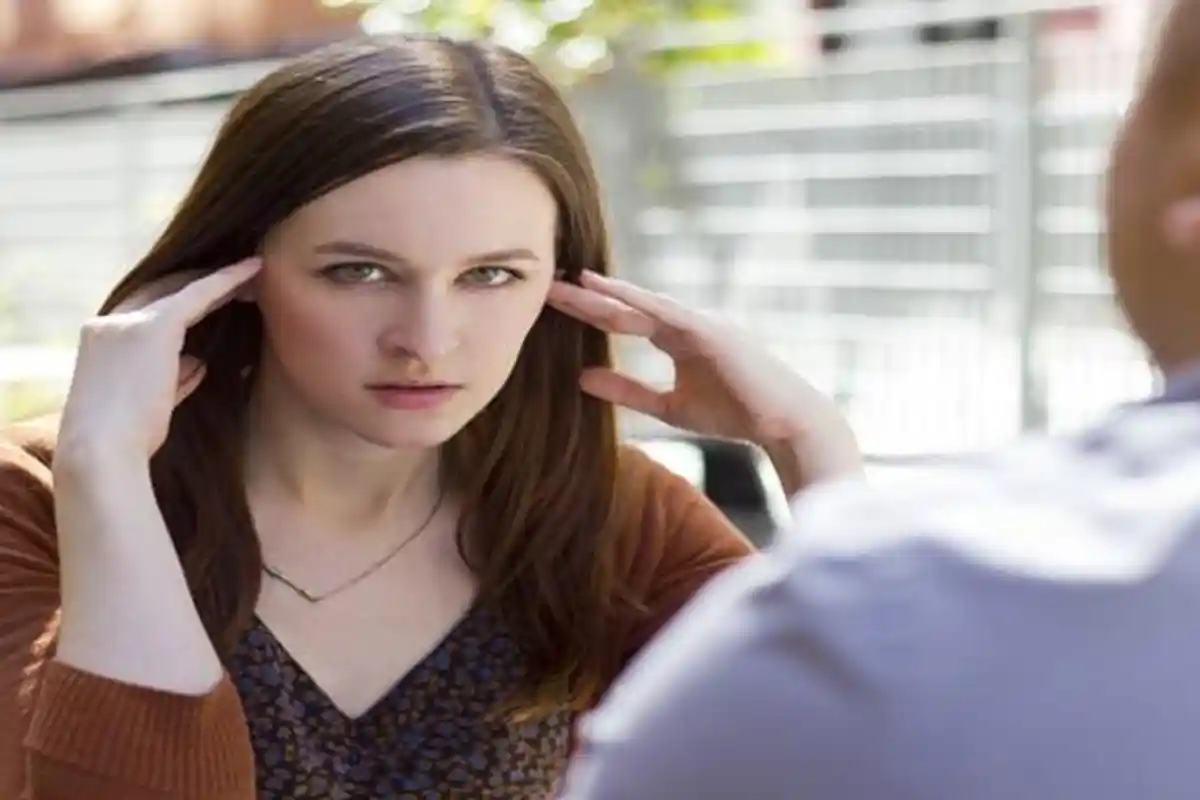 Apa Itu Red Flag? Ini 8 Tanda Red Flag yang Harus Kamu Hidari Saat PDKT