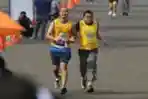 Penyandang Tunanetra Ikuti Mandiri Jakarta Marathon 2013