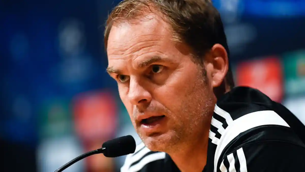Frank de Boer: Hormat pada Lawan Bukan Berarti Takut