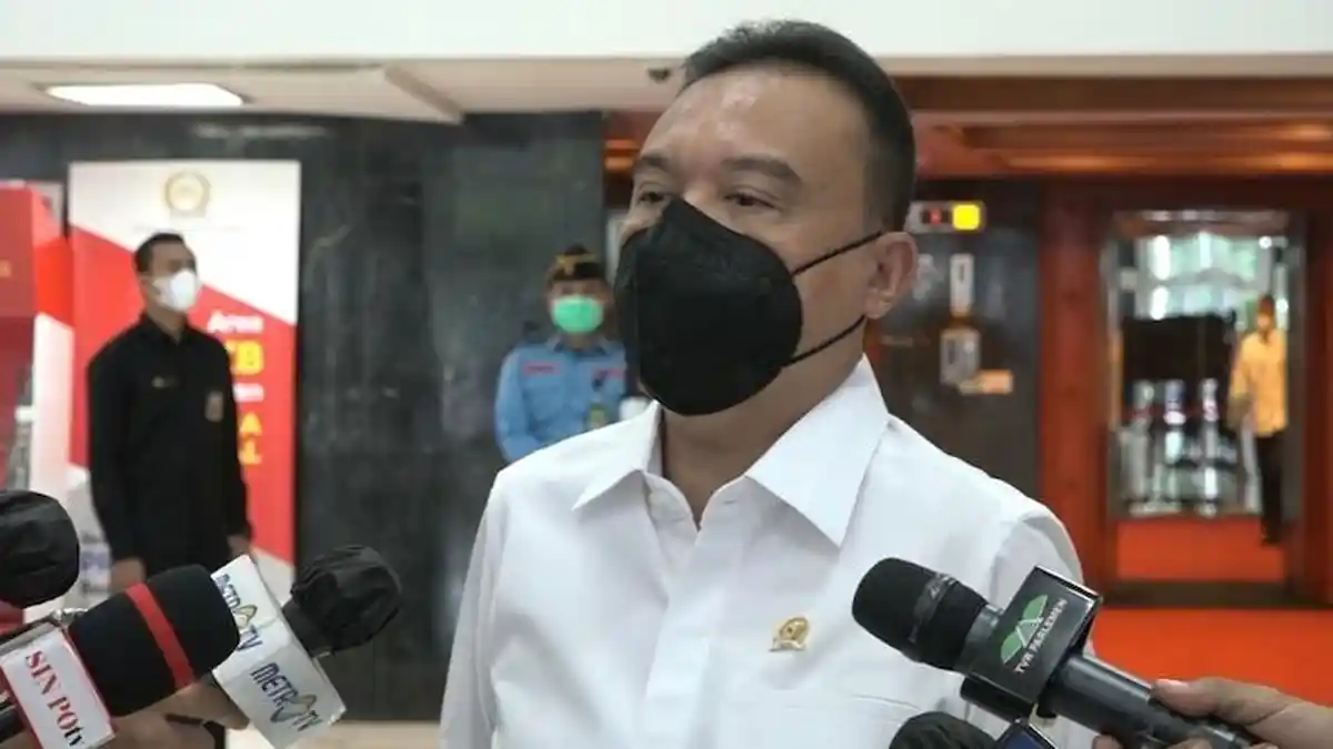 Kasus Covid-19 di Kompleks Parlemen Melonjak, Pimpinan DPR: Rapat Tak Boleh Lebih Dari 2,5 Jam