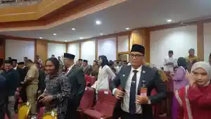 Andi-Muhammad-Yusuf-hingga-La-Ode-Budiman-Hadiri-Pelantikan-Pj-Bupati-Buton-Buteng-dan-Busel-Sultra.jpg