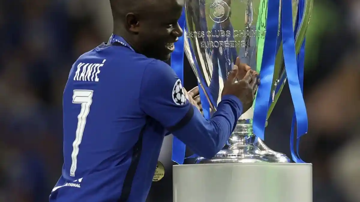 BURSA Transfer: N’Golo Kante Setim dengan Benzema Gabung Al Ittihad, Gaji Rp 1,3 Triliun, Lawan CR7