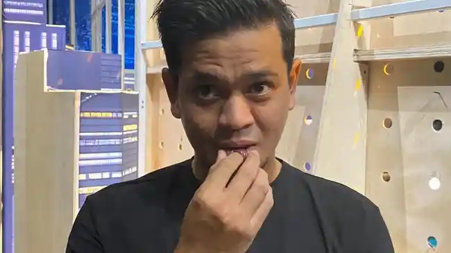 Viral Surya Insomnia Aspal Jalan tapi Enggan Sindir Pemkot Tangsel, Andre Taulany Beri Reaksi Kocak