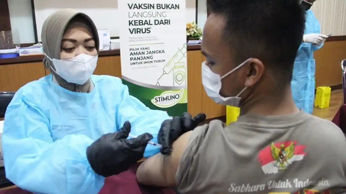 Wakil Komisi E Desak Pemprov DKI Percepat Vaksinasi Covid19 Terutama di Pemukiman Kumuh