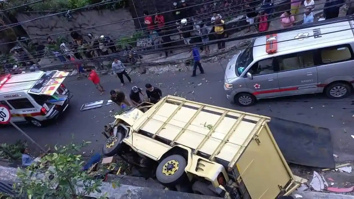 Kecelakaan Maut Truk Bermuatan Sapi Tabrak Beberapa Sepeda Motor hingga Telan Korban Jiwa