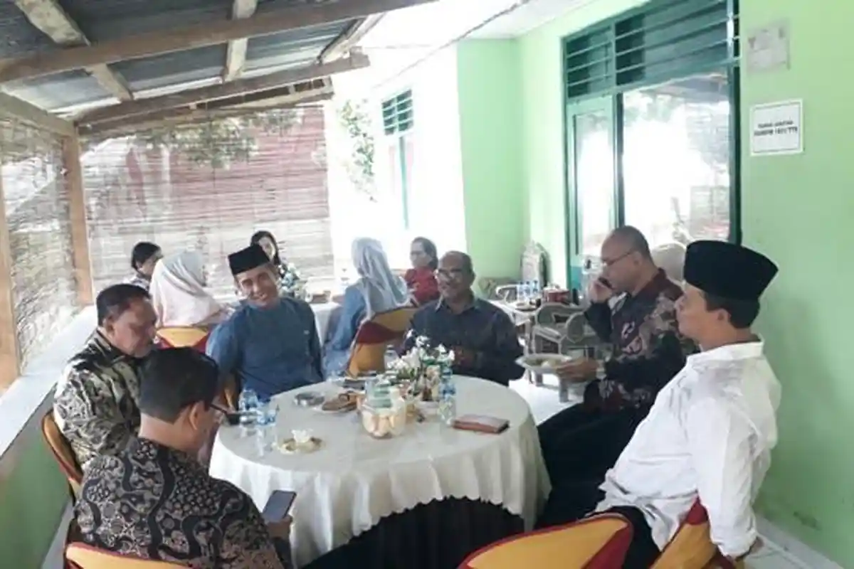 Bupati TTS Silaturahmi ke Forkopimda