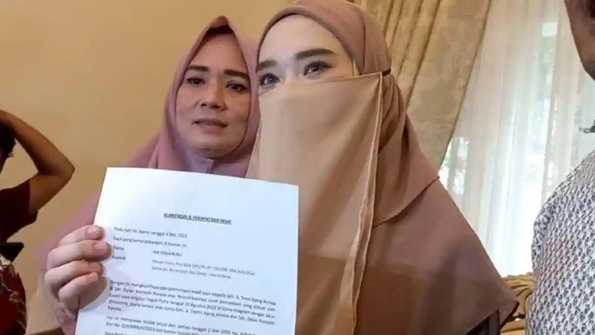 Inara Rusli Polisikan Virgoun dan Tenri Ajeng Anisa atas Dugaan Perzinahan