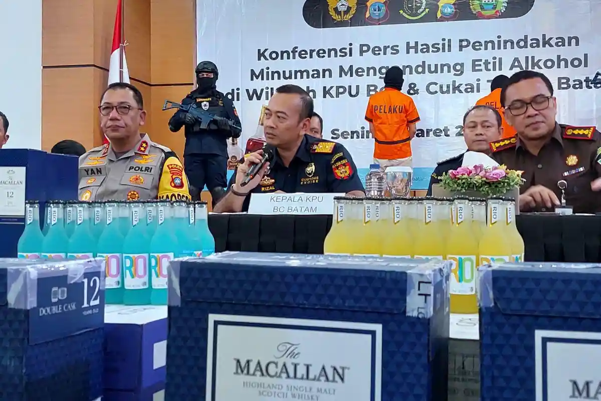 Kepala Bea Cukai Beberkan Modus Ribuan Mikol Masuk Pakai Dokumen Palsu