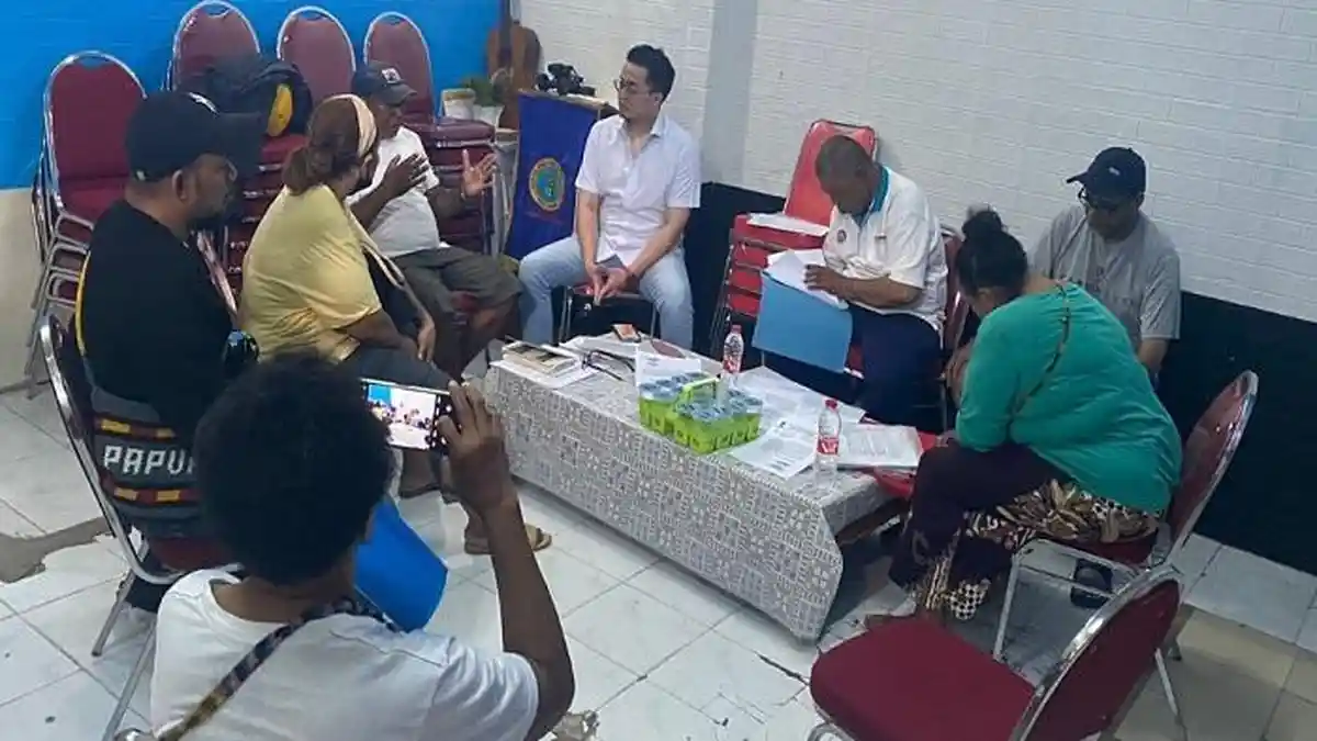 Abraham Advokasi Warga Papua yang Diminta Kosongkan Mess Cendrawasih di Jakarta