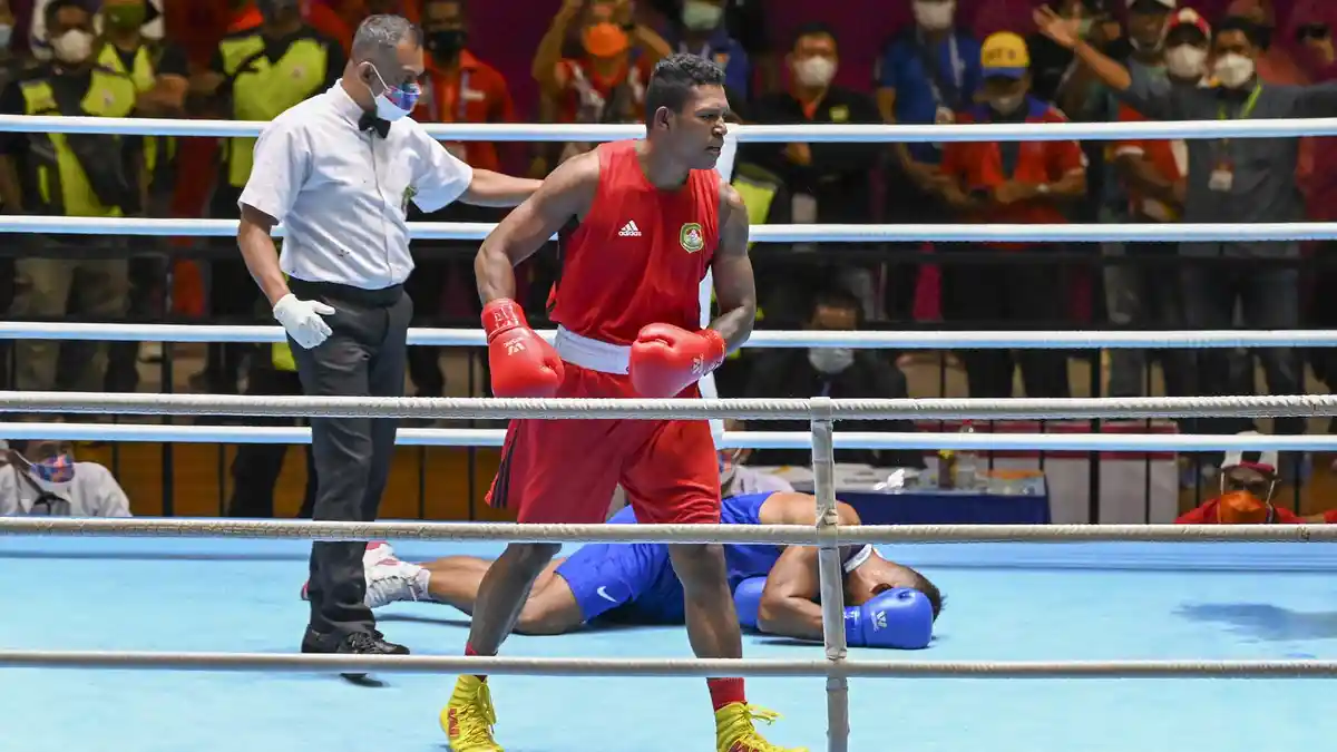 Takluk dari Petinju Jabar, Toar Sompotan Raih Perak Kelas 81 Kg PON XX Papua