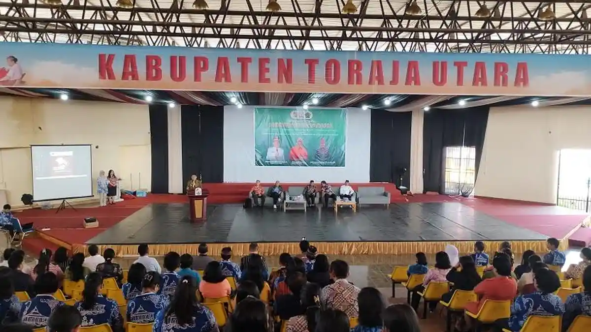 Jaga Hidup Rukun Lintas Agama, Kemenag Toraja Utara Gelar Seminar Moderasi Beragama