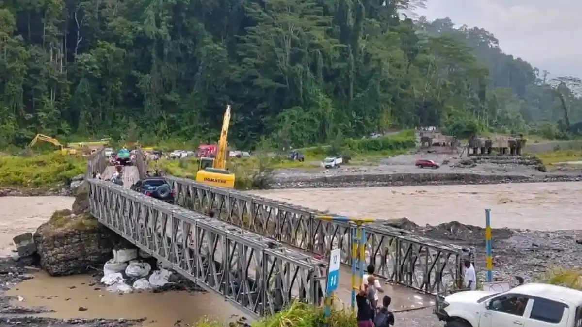 Warga Papua Barat Ancam Palang Akses 2 Provinsi Jika Pemerintah Abaikan Jembatan Wariori