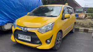 Mobil-Toyota-Agya-BE-1735-ANP-Curian.jpg