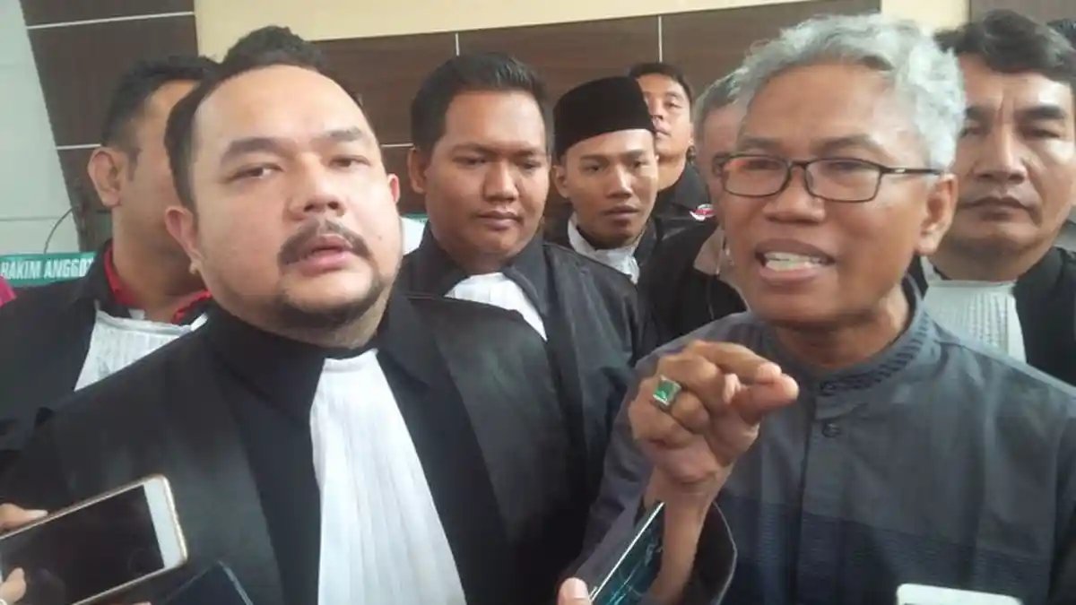 Buni Yani dan Jaksa Sama-sama Ngamuk di Persidangan Akhirnya Dilerai Hakim